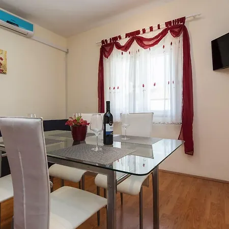Apartman Mladenka