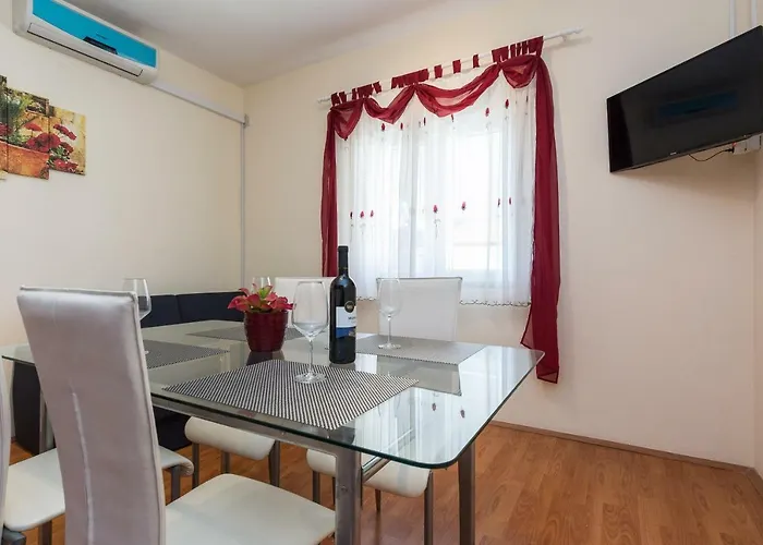 Appartement Mladenka *